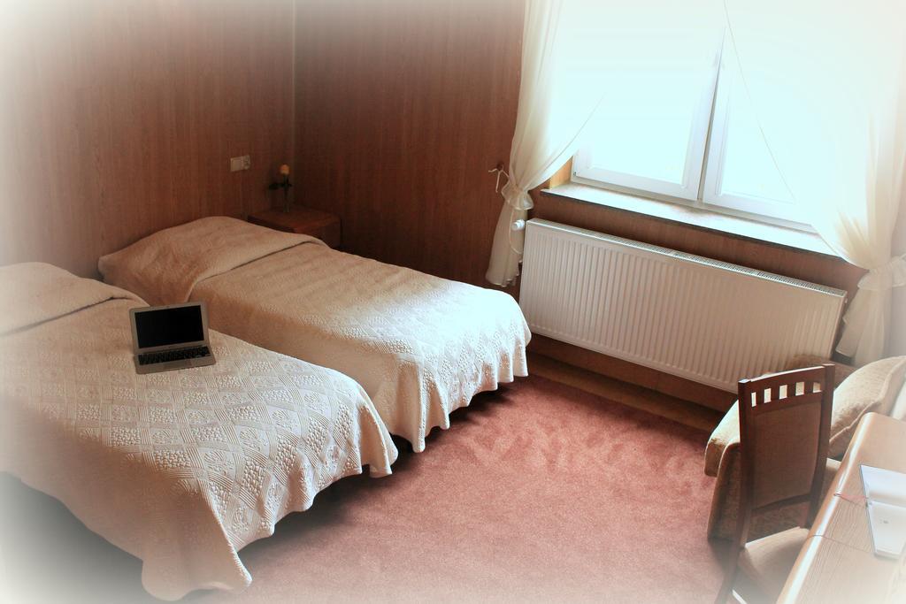 Parkowa - Noclegi Ze Sniadaniem Nowa Ruda Habitación foto